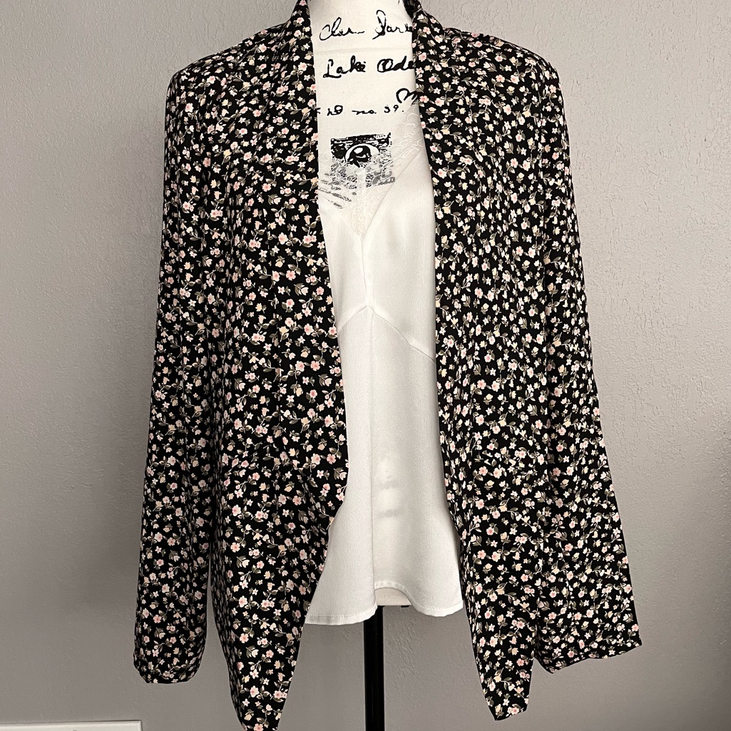 Lulus Miss Punctuality Floral Print Lightweight Blazer